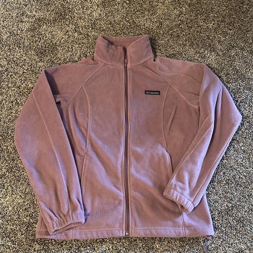 Women’s Colombia fleece. Size medium, like new.
